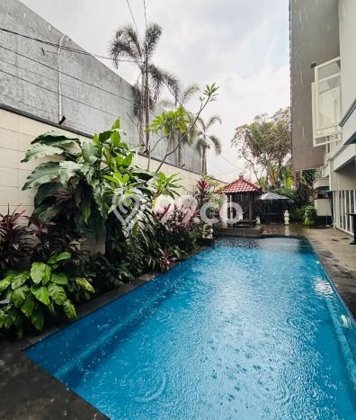 Disewakan Rumah Konsep Minimalis di Cilandak Jakarta Selatan dengan 4 KT Disewakan Rumah Konsep Minimalis di Cilandak Jakarta Selatan dengan 4 KT