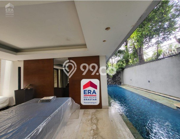 Rumah Elit Modern Tanpa Renovasi di Menteng Dalam Jakarta Selatan Rumah Elit Modern Tanpa Renovasi di Menteng Dalam Jakarta Selatan