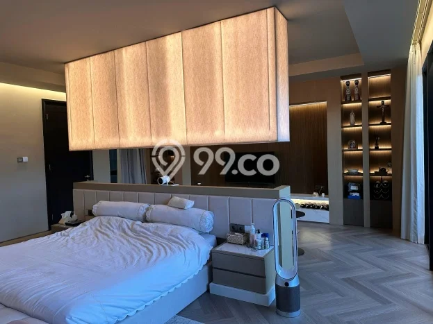 Rumah Luxury Modern Tanpa Renovasi di Citraland Surabaya Rumah Luxury Modern Tanpa Renovasi di Citraland Surabaya
