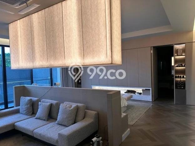 Rumah Luxury Modern Tanpa Renovasi di Citraland Surabaya Rumah Luxury Modern Tanpa Renovasi di Citraland Surabaya