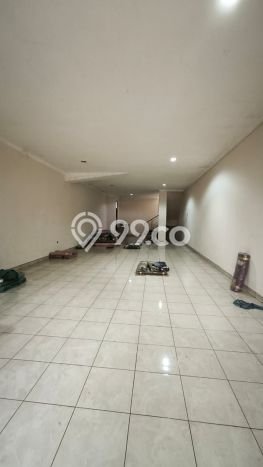 Ruko Dijual Lokasi Emas di Andir Luas 250m2 Ruko Dijual Lokasi Emas di Andir Luas 250m2