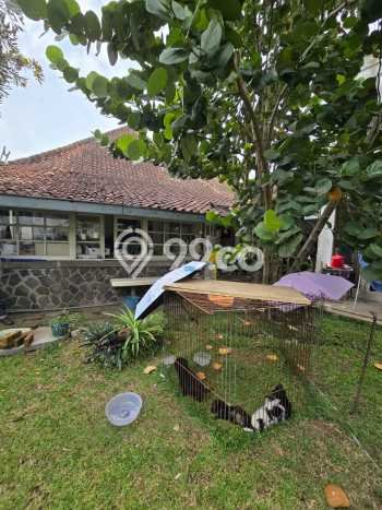 Hunian Mewah LB 250m2 Siap Pakai Desain Elegan di Riau, Bandung Hunian Mewah LB 250m2 Siap Pakai Desain Elegan di Riau, Bandung