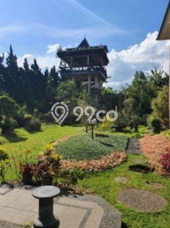 Rumah Eksklusif Dijual LT 2000m2 di Coblong, Bandung Rumah Eksklusif Dijual LT 2000m2 di Coblong, Bandung