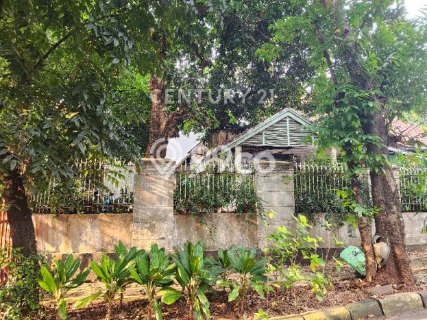 Siap Huni Rumah Mewah 4 Kamar di Menteng Dekat ke Mana Pun Siap Huni Rumah Mewah 4 Kamar di Menteng Dekat ke Mana Pun