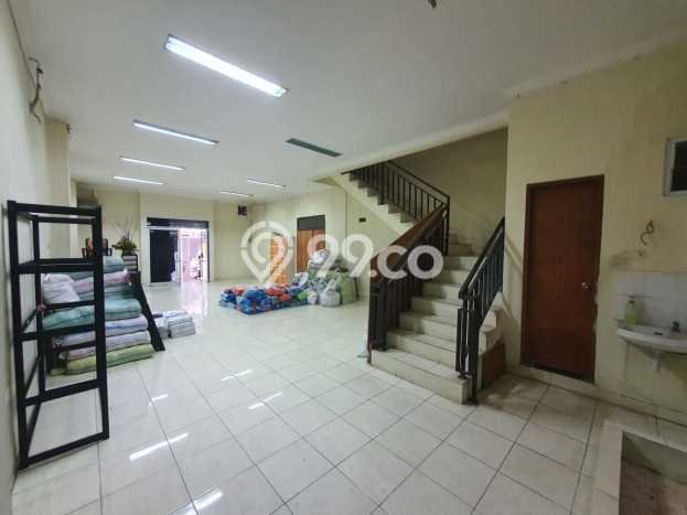 Ruko Dijual di Prime Area Jakarta Pusat Luas 728m2 Ruko Dijual di Prime Area Jakarta Pusat Luas 728m2