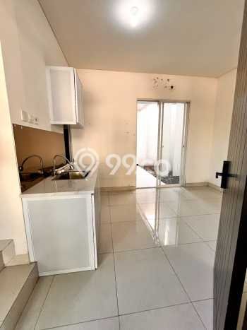 Rumah Sewa Surabaya LT 73m2 LB 54m2 Area Sidoarjo Rumah Sewa Surabaya LT 73m2 LB 54m2 Area Sidoarjo