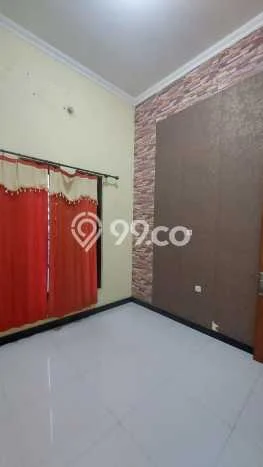 Lokasi strategis! Rumah siap huni dikontrakkan di Rungkut LB 110m2 Lokasi strategis! Rumah siap huni dikontrakkan di Rungkut LB 110m2