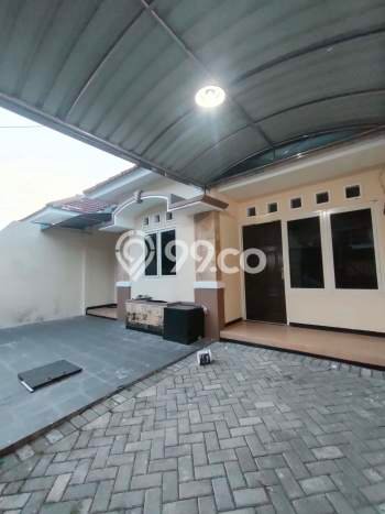 Rumah Cantik Siap Pakai Di Sidoarjo Luas 112m2 Aman Rumah Cantik Siap Pakai Di Sidoarjo Luas 112m2 Aman