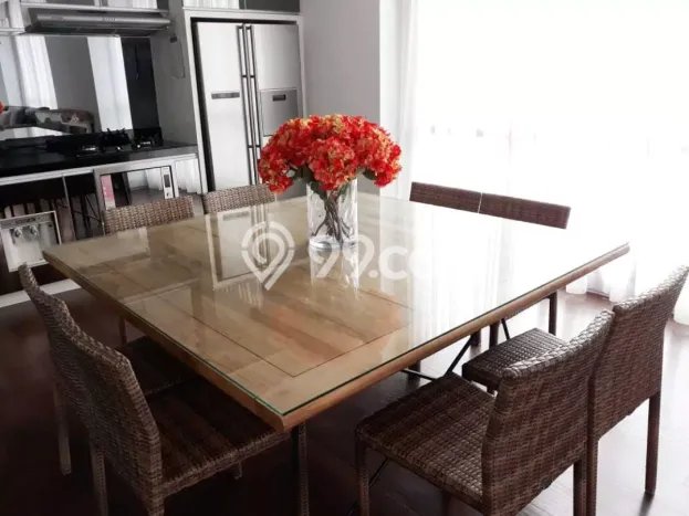 Apartemen Disewakan 3 Kamar Murah Siap Huni di Jakarta Selatan, Luas 165m2 Apartemen Disewakan 3 Kamar Murah Siap Huni di Jakarta Selatan, Luas 165m2