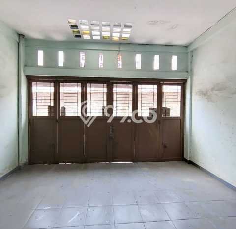 Hunian Cantik Modern Lb 180m2 di Medan Area, Medan Hunian Cantik Modern Lb 180m2 di Medan Area, Medan