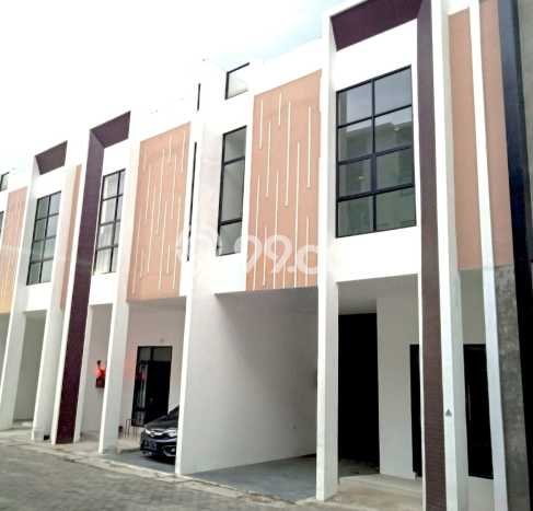 Rumah Bagus Siap Pakai Di Medan Johor Luas 96m2 Aman Rumah Bagus Siap Pakai Di Medan Johor Luas 96m2 Aman