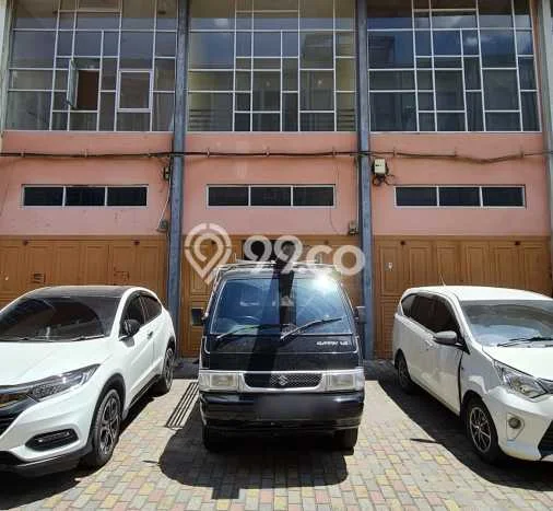 Rumah Strategis Modern Lb 144m2 di Medan Barat, Medan Rumah Strategis Modern Lb 144m2 di Medan Barat, Medan