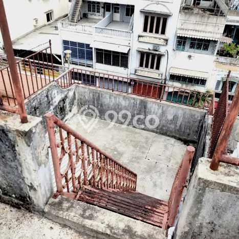 For Sale Rumah 5 Kamar Lokasi Strategis Nyaman dan Strategis di Medan Kota For Sale Rumah 5 Kamar Lokasi Strategis Nyaman dan Strategis di Medan Kota