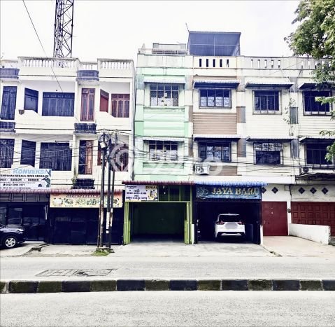 Hunian Cantik Modern Lb 256m2 di Medan Denai, Medan Hunian Cantik Modern Lb 256m2 di Medan Denai, Medan