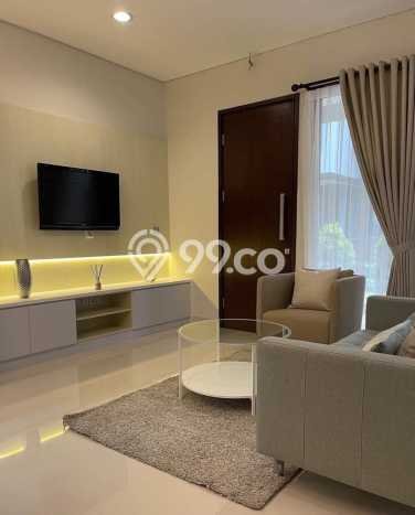 For Sale Rumah 4 Kamar Lokasi Strategis Bagus dan Strategis di BSD For Sale Rumah 4 Kamar Lokasi Strategis Bagus dan Strategis di BSD