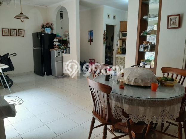 Jual Rumah Luas Megah Dengan View Eksklusif di Alam Sutera, Tangerang Jual Rumah Luas Megah Dengan View Eksklusif di Alam Sutera, Tangerang