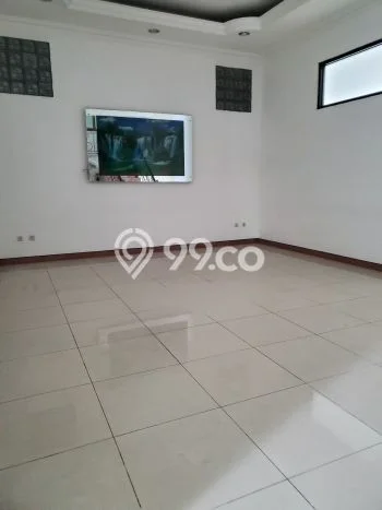 Rumah Eksklusif LB 350m2 di Baranangsiang Bogor untuk Disewa Rumah Eksklusif LB 350m2 di Baranangsiang Bogor untuk Disewa