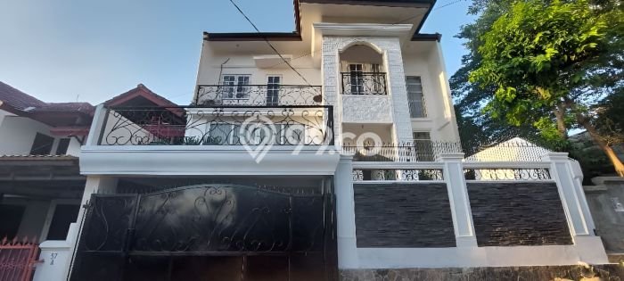 Rumah Cantik Siap Pakai Di Jagakarsa Luas 330m2 Lokasi Strategis Rumah Cantik Siap Pakai Di Jagakarsa Luas 330m2 Lokasi Strategis