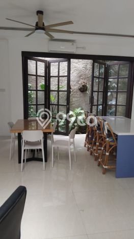 Dijual Rumah Premium dengan Fasilitas Sekitar Lengkap di Cilandak, Jakarta Selatan Dijual Rumah Premium dengan Fasilitas Sekitar Lengkap di Cilandak, Jakarta Selatan