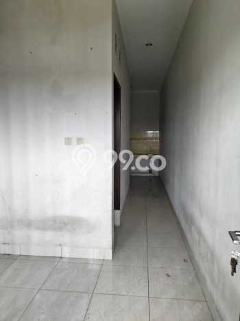 Jual Rumah Bagus Siap Huni LB 520m2 di Ciledug, Tangerang Jual Rumah Bagus Siap Huni LB 520m2 di Ciledug, Tangerang