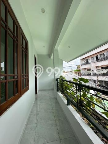 Rumah Mewah Dijual LT 185m2 di Jagakarsa, Jakarta Selatan Rumah Mewah Dijual LT 185m2 di Jagakarsa, Jakarta Selatan