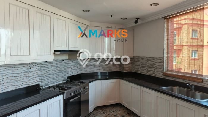 Dijual Apartemen Luxury di Pondok Indah 4 Kamar & 3 Kamar Mandi Dijual Apartemen Luxury di Pondok Indah 4 Kamar & 3 Kamar Mandi