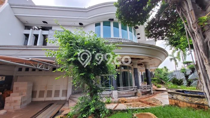 Dijual Rumah Premium dengan Fasilitas Sekitar Lengkap di Kelapa Gading, Jakarta Utara Dijual Rumah Premium dengan Fasilitas Sekitar Lengkap di Kelapa Gading, Jakarta Utara
