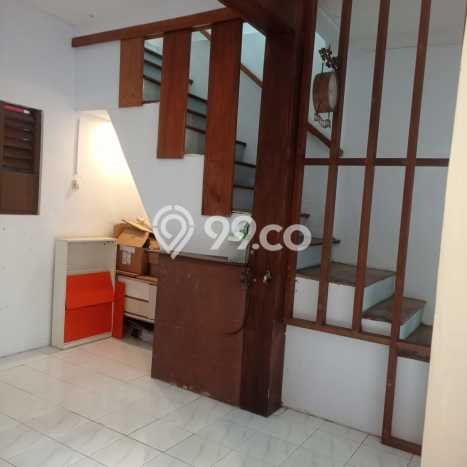 Rumah Modern Cantik 4 Kamar Siap Huni di Antapani Rumah Modern Cantik 4 Kamar Siap Huni di Antapani