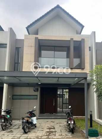 Dijual Rumah Luas Megah Dengan View Cantik di Podomoro Park Bandung, Bandung Dijual Rumah Luas Megah Dengan View Cantik di Podomoro Park Bandung, Bandung