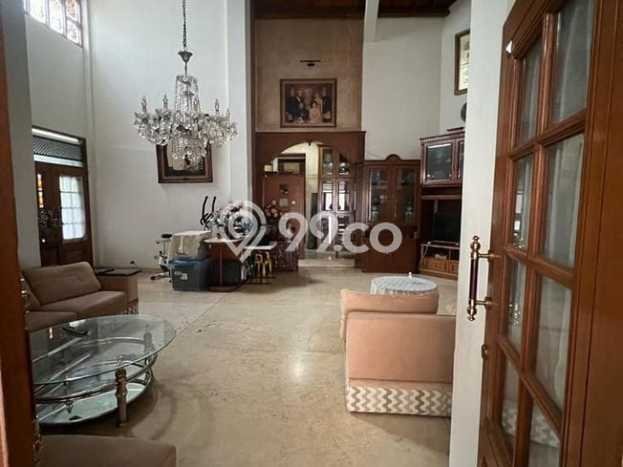 Rumah Luxury Modern Tanpa Renovasi di Gunung Batu Bandung Rumah Luxury Modern Tanpa Renovasi di Gunung Batu Bandung