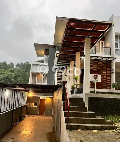Vila di , Area 338m2m², Dekat ke Fasilitas Umum Vila di , Area 338m2m², Dekat ke Fasilitas Umum