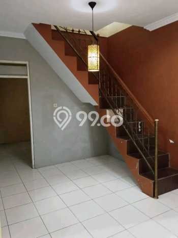 Jual Rumah Strategis Bagus Punya 3 KT di Arcamanik Bandung SHM Jual Rumah Strategis Bagus Punya 3 KT di Arcamanik Bandung SHM