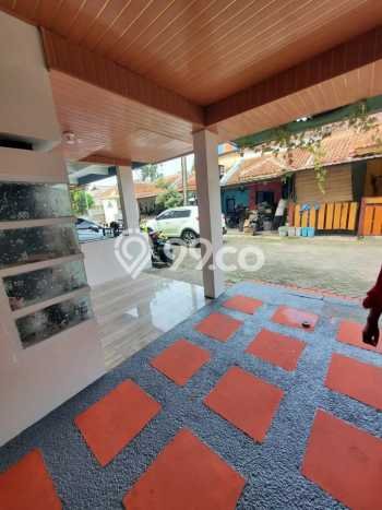Rumah Strategis Modern Lb 150m2 di Kiaracondong, Bandung Rumah Strategis Modern Lb 150m2 di Kiaracondong, Bandung