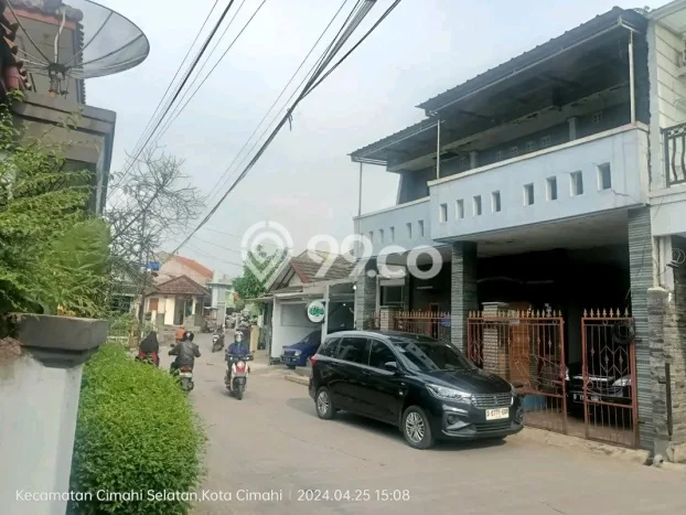 Siap Huni Rumah Minimalis & Modern LB 240m2 di Cijerah Siap Huni Rumah Minimalis & Modern LB 240m2 di Cijerah