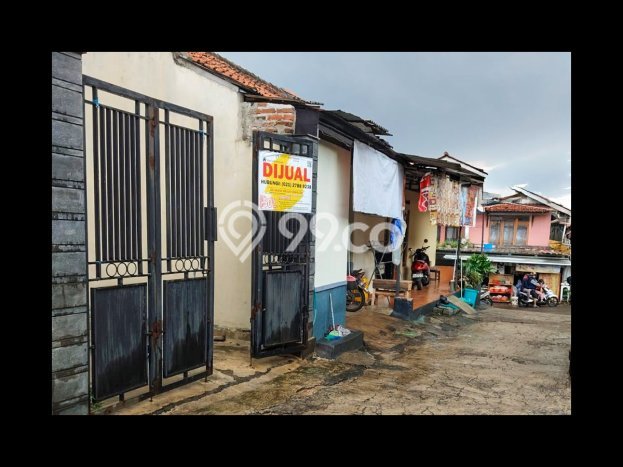 For Sale Rumah 4 Kamar Lokasi Ideal Nyaman dan Strategis di Cileunyi For Sale Rumah 4 Kamar Lokasi Ideal Nyaman dan Strategis di Cileunyi
