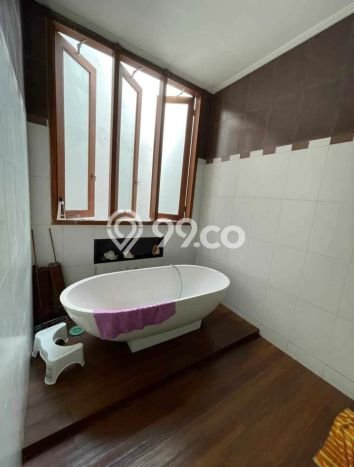 Rumah Elit Modern Siap Huni di Bandung Kota Bandung Rumah Elit Modern Siap Huni di Bandung Kota Bandung