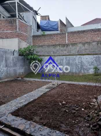 Disewakan! Rumah 3 Kamar Tidur &
3 Kamar Mandi di Cigadung, Bandung Disewakan! Rumah 3 Kamar Tidur &
3 Kamar Mandi di Cigadung, Bandung