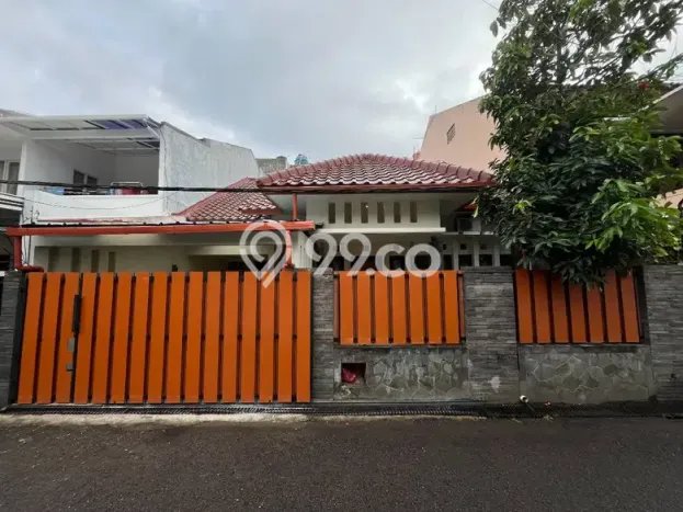 Rumah Modern 3 KT LT 200m2 di Buah Batu Rumah Modern 3 KT LT 200m2 di Buah Batu