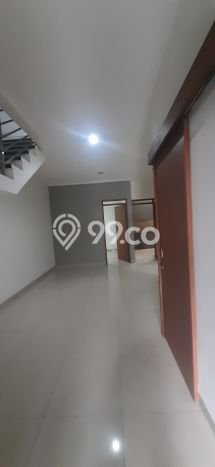 For Sale Rumah 4 Kamar Lokasi Strategis Bagus dan Strategis di Margahayu For Sale Rumah 4 Kamar Lokasi Strategis Bagus dan Strategis di Margahayu