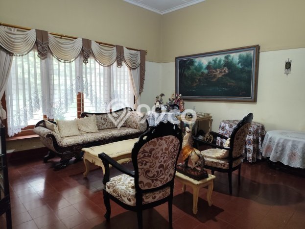 Rumah sewa siap pakai 7 Kamar Tidur di Cipedes, Bandung Rumah sewa siap pakai 7 Kamar Tidur di Cipedes, Bandung