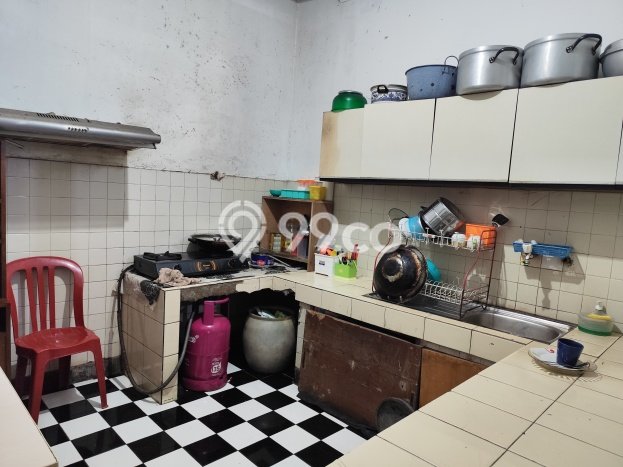 Rumah sewa siap pakai 7 Kamar Tidur di Cipedes, Bandung Rumah sewa siap pakai 7 Kamar Tidur di Cipedes, Bandung
