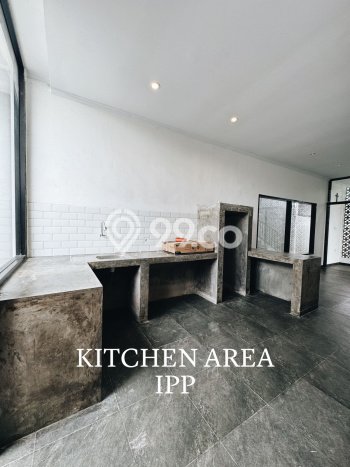 Jarang Ada! Rumah Kontrakan 2 Kamar Bagus Siap Huni Tibubeneng Jarang Ada! Rumah Kontrakan 2 Kamar Bagus Siap Huni Tibubeneng