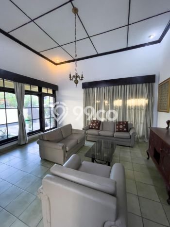 RECOMMENDED! Rumah di Renon, 4 KT, Lokasi Strategis, Luas 450m² Bangunan 450m² RECOMMENDED! Rumah di Renon, 4 KT, Lokasi Strategis, Luas 450m² Bangunan 450m²