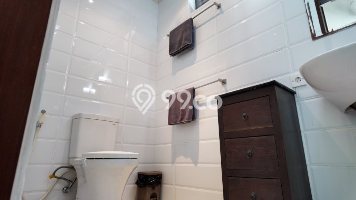 LOKASI TERBAIK! Vila Kawasan , Ukuran 180m2m², Area Premium dengan akses bagus LOKASI TERBAIK! Vila Kawasan , Ukuran 180m2m², Area Premium dengan akses bagus