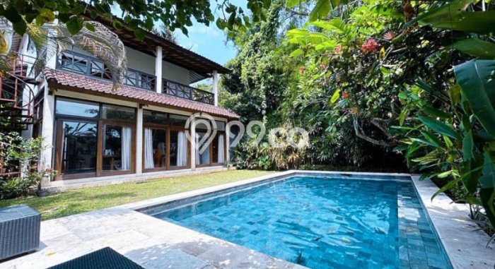 Vila Kawasan , Area 400m2m², Cocok untuk tempat tinggal keluarga Vila Kawasan , Area 400m2m², Cocok untuk tempat tinggal keluarga