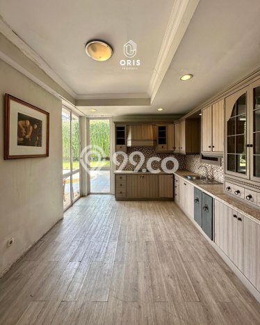Jual Rumah Mewah Elegan Dengan View Cantik di Cinere, Jakarta Selatan Jual Rumah Mewah Elegan Dengan View Cantik di Cinere, Jakarta Selatan