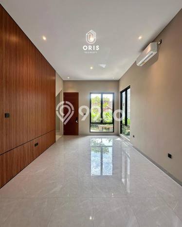 Hunian Eksklusif Dijual LT 200m2 di Cilandak, Jakarta Selatan Hunian Eksklusif Dijual LT 200m2 di Cilandak, Jakarta Selatan