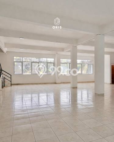 Lokasi Strategis! Dijual Ruko Bisnis di Kebayoran Baru, Jakarta Selatan Kondisi Bagus Lokasi Strategis! Dijual Ruko Bisnis di Kebayoran Baru, Jakarta Selatan Kondisi Bagus