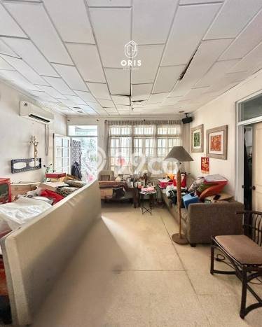 Dijual Rumah Luas Elegan Dengan View Cantik di Pondok Indah, Jakarta Selatan Dijual Rumah Luas Elegan Dengan View Cantik di Pondok Indah, Jakarta Selatan