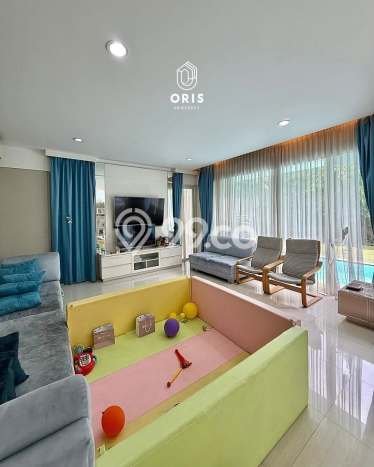 Ready to Use! Premium House LT 432m2 Desain Elegan di Veteran Ready to Use! Premium House LT 432m2 Desain Elegan di Veteran